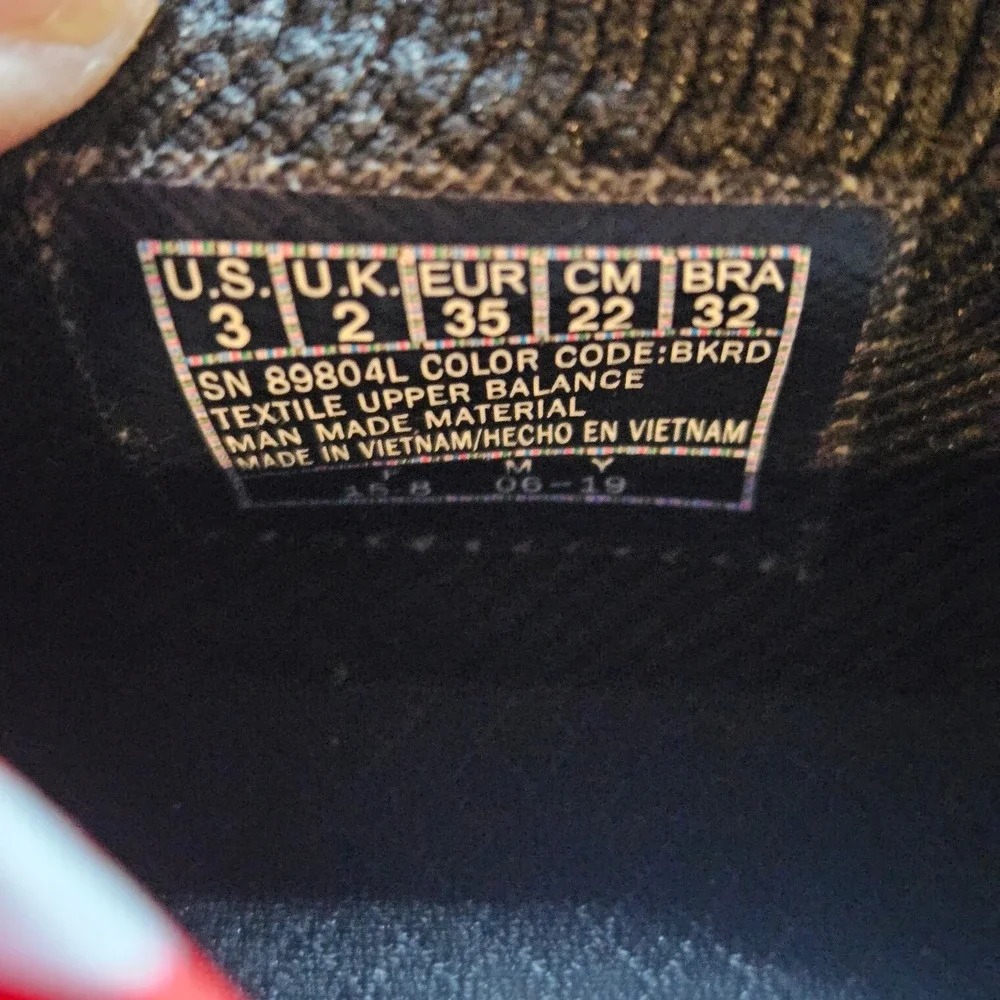 Skechers Kids Black Red Heart‎ Bow Air Cooled Memory Foam Slip On Shoes Size 3